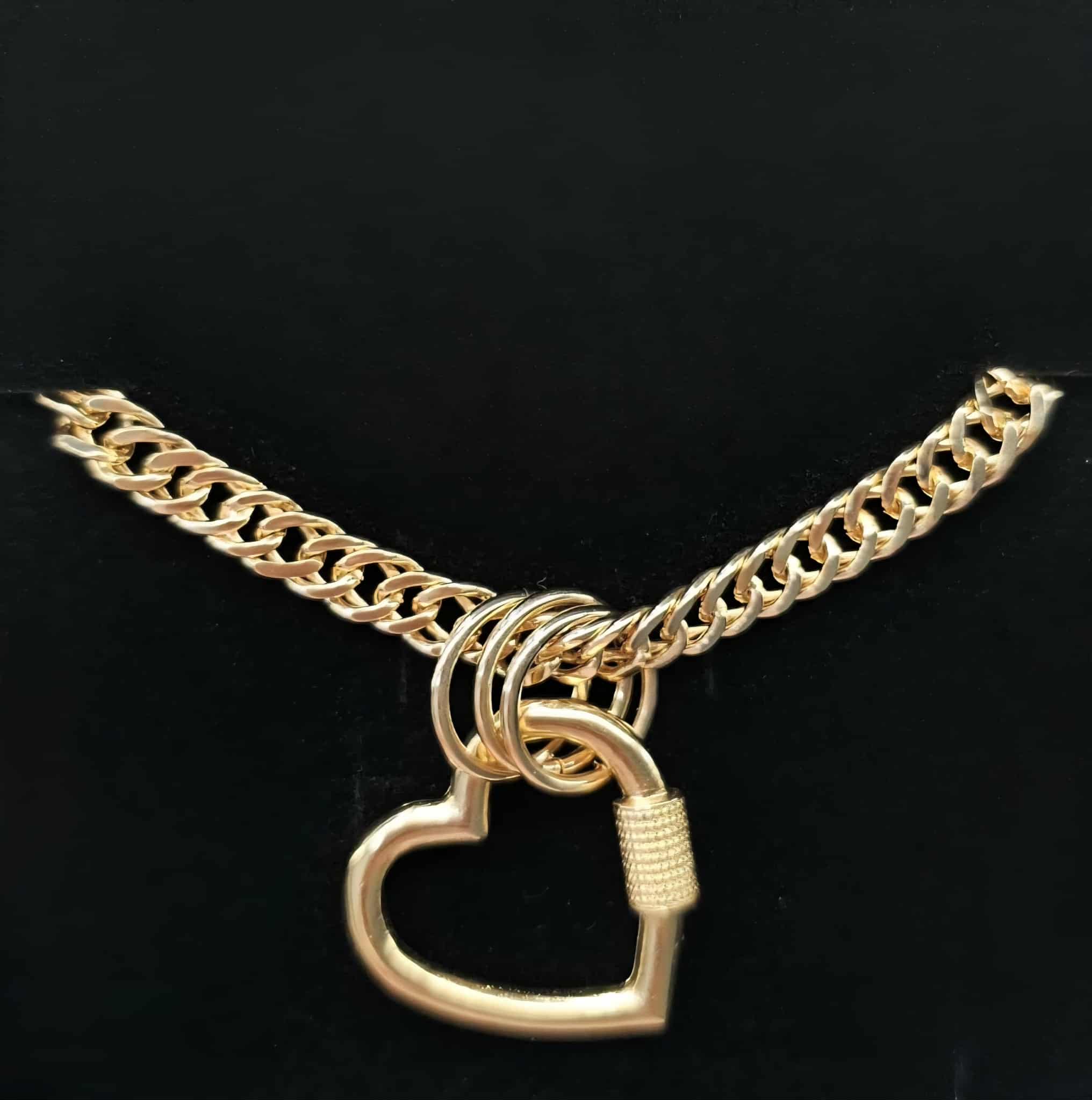 Chain with heart pendant