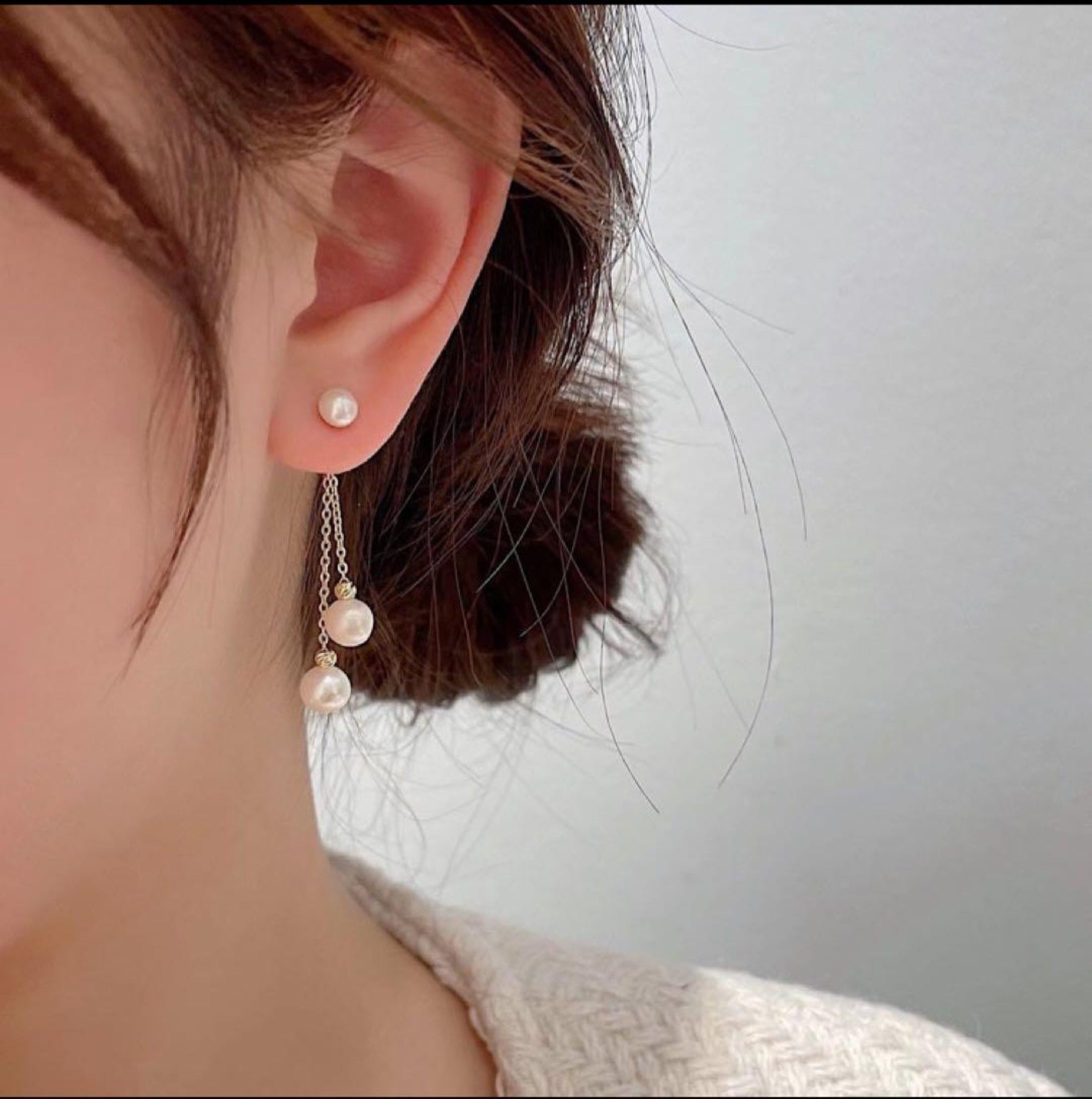 Delicate Dangling Earrings
