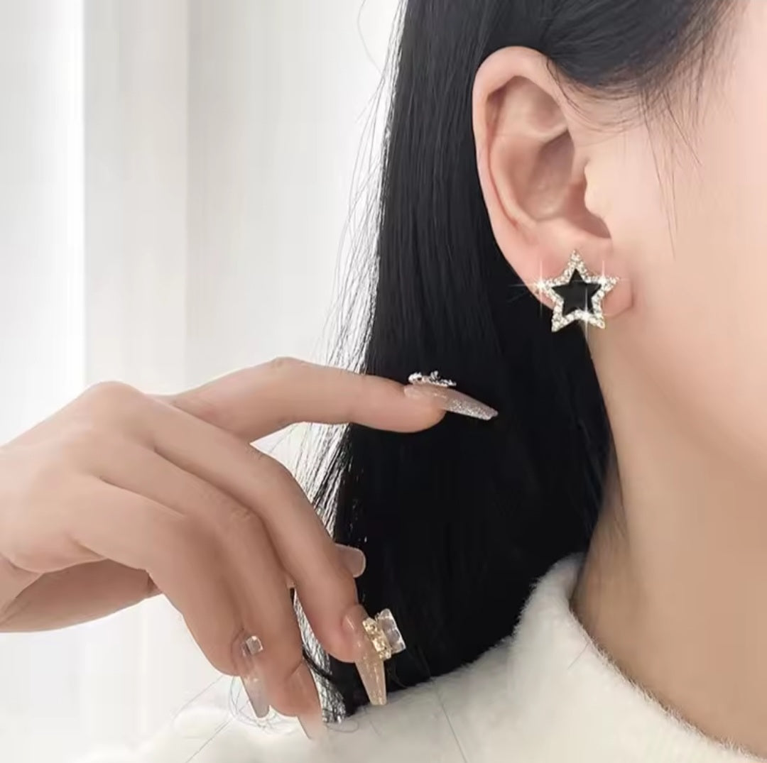 Black Star Earring